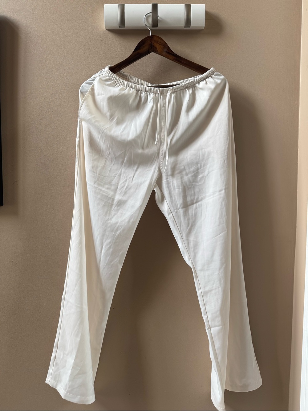 White Elastic Waist Lounge Pants